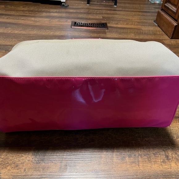 Victoria's Secret Love The Sexiest On Earth Beige Canvas Pink duffle bag - Picture 2 of 5